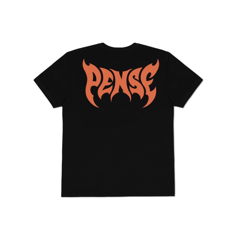 Camiseta Capa Pense - Preto